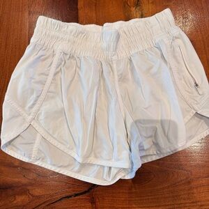 Lululemon 4-inch Track That Short, color white, size 6